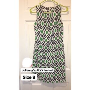 Business casual sleeveless mod dress